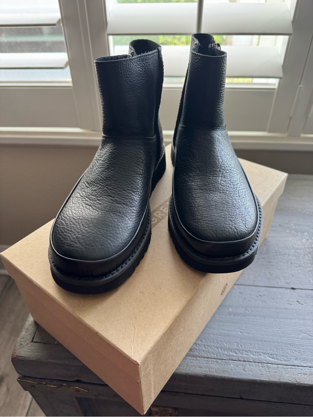 Brand New UGG Black Leather Chukka Boots